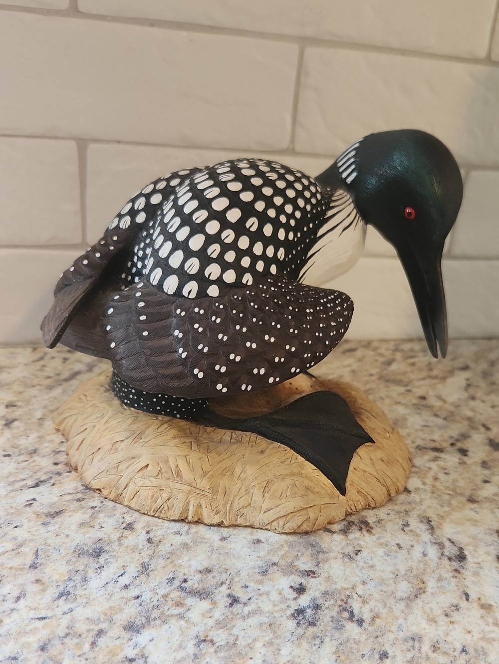 Nature's Window Vue Sur La Nature Loon Figurine Handcrafted By Roger Desjardines